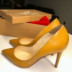 Christian Louboutin Pigalle 100 in Nude - RRP C$1,095